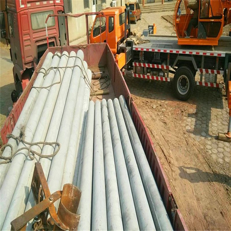 組裝焊接水泥電線桿應(yīng)該怎么做